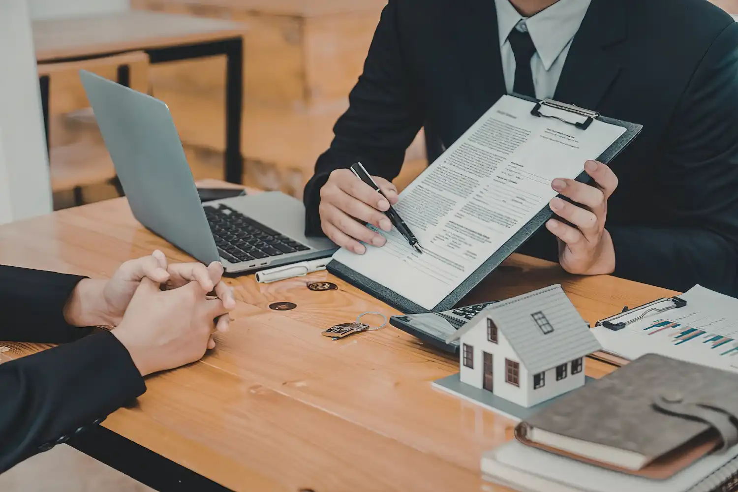 How much do estate agents charge when selling your home